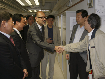 香港點心電視有限公司董事/行政總裁司徒傑先生參觀香港文匯報社。
