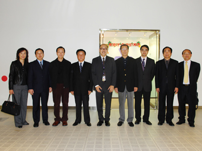 Pictured here is the Director and Chief Executive Officer of Dum Sum TV, Mr. Kit Szeto (center), together with Deputy Director of the Publicity Department of Guangdong Province and Director of the Information Office of the People's Government of Guangdong Province,Mr. Li Shoujin (fourth from left), and Deputy Director General of Hong Kong and Macau Affairs Office of Guangdong Province, Mr. Lin Difu(fourth from right), along with other officials. 