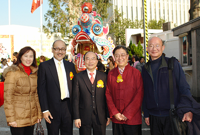 Members of the senior management of RTHK and Dim Sum TV at the “Year of the Ox Chinese New Year Group Greeting.” From left: Ms. Lynna Qi, Controller of Corporate Communications at Dim Sum TV; Mr. Kit Szeto, Director and Chief Executive Officer; Mr. Franklin Wah, Director of Broadcasting at RTHK; Mr. Cheung Man-sun, Assistant Director of Broadcasting at RTHK; and Executive Vice President & Chief Operation Officer of Dim Sum TV, Mr. Giovannni Chan. 