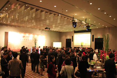 The reception attracts a large turnout from government and business communities of Guangdong and Hong Kong.
