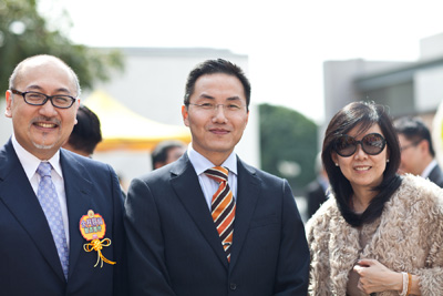 Mr. Kit Szeto, Director & CEO of Dim Sum TV, Ms. Ceci Chuang, Project Director and Director of Branding, Image & Artistes Resource Planning of Dim Sum TV and Mr. Roy Tang, Director of Broadcasting, meet at the New Year’s celebrations.