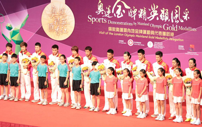 奧運金牌健兒和青少年交流，是活動的重頭戲之一。