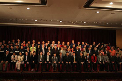 Guests from Guangzhou, Hong Kong and Macau in a group photo. 