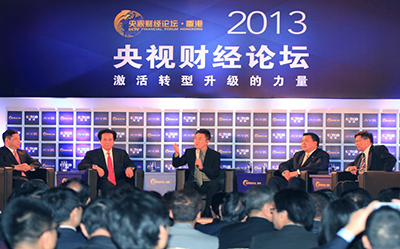 臺上四位嘉賓圍繞“如何為中國經濟轉型尋找新的啟動力量”進行熱烈討論。