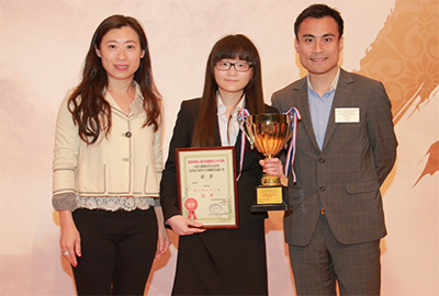 Tam Oi Ling of Shun Tak Fraternal Association Yung Yau College took home the top prize in the secondary school individual division. 