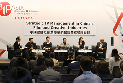 The guests shared with the audiences their views on the film industry during the seminar