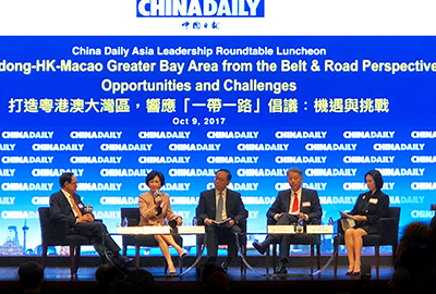 (from left to right) The guest moderator, Prof. Chen Kwan Yiu Edward, Chairman, HKU school of Professional and Continuing Education, Mrs. Regina IP Lau Suk-yee, Co-Chair, Maritime Silk Road Society, Mr. Nicholas W. Yang, Secretary for Innovation and Technology, The Government of the HKSAR, Mr. Li Xiaopeng, Vice Chairman & Group President, China Merchants Group Limited, Ms. Pansy Ho, Group Executive Chairman and Managing Director, Shun Tak Holdings Limited